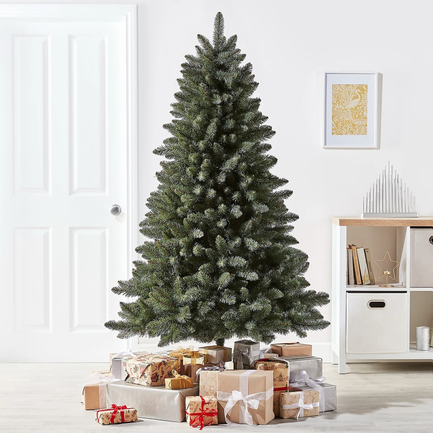 6ft Milano Artificial Christmas Tree 4 6ft Milano Artificial Christmas Tree - Image 2